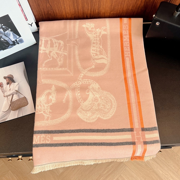 ブランドマフラー角部分ディテール